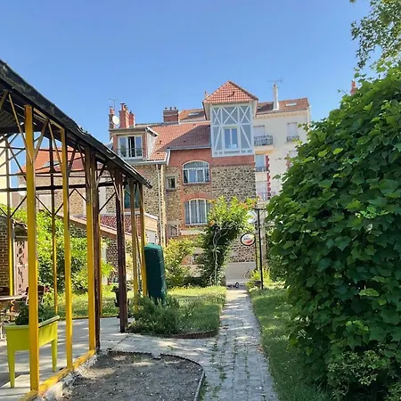 Votre Havre Olympique A Paris Guest house